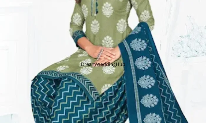 Gul Posh  Fashion meets soul